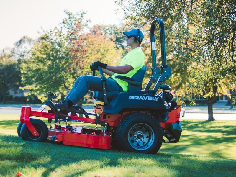 Gravely Pro-Turn® 148 Kawasaki® Zero-Turn Mower 991128 - Image 17