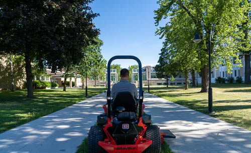 Gravely Pro-Turn ZX 52
